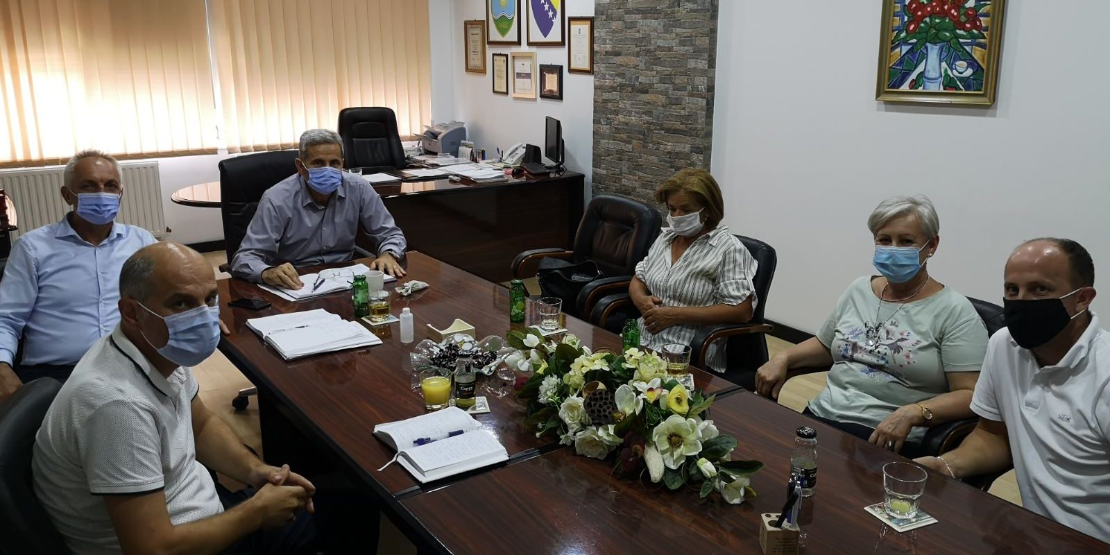 IMG-5db5b52ffa06a31d50e95b8e825cb8a9-V