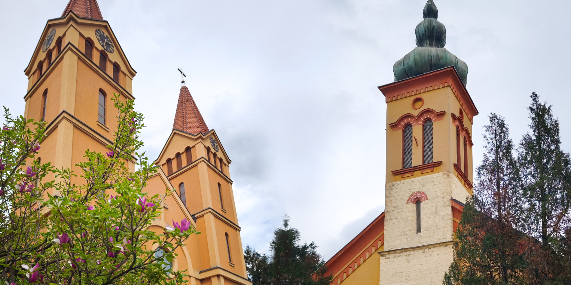 Crkva Žepče i Hram Žepče