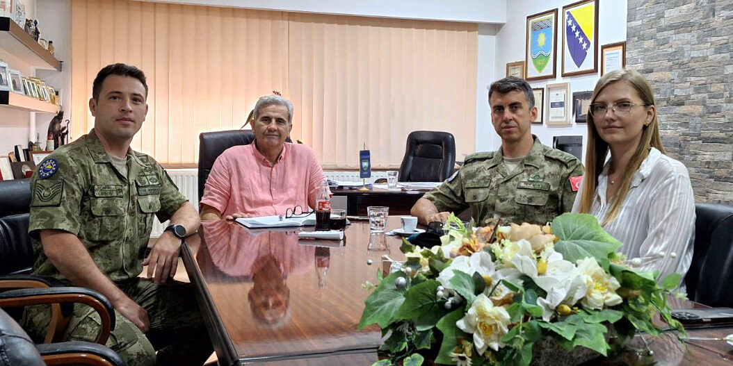 IMG-aca0a257d0969988102dd4263b52eebc-V