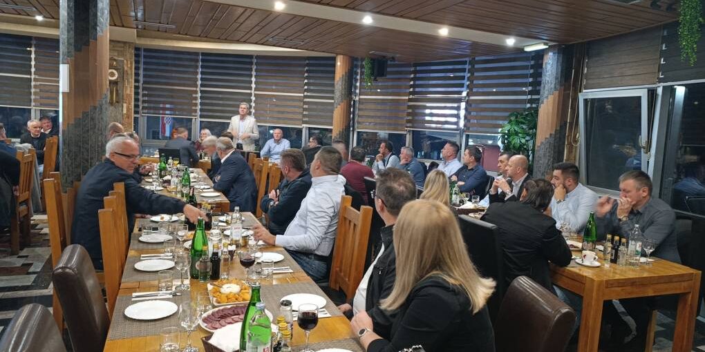 565669845_1395921942540689_8496197462906067177_n